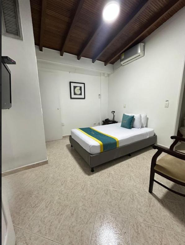 Hotel Lukas Medellín Dış mekan fotoğraf