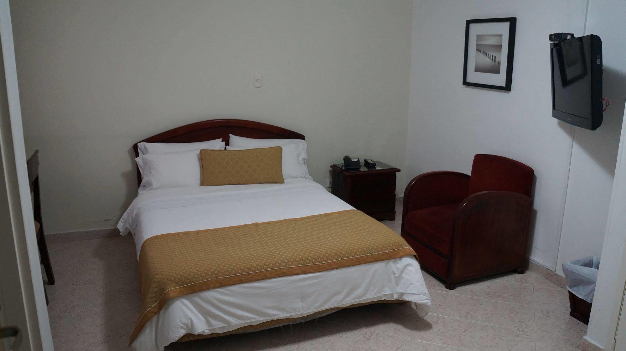 Hotel Lukas Medellín Dış mekan fotoğraf